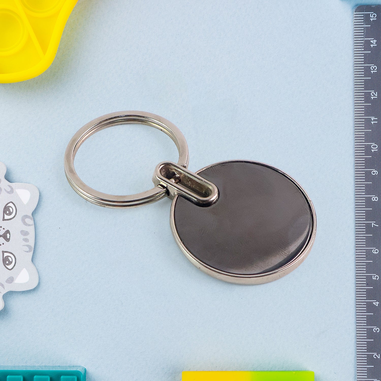 Sleek Black Round Metal Keychain (1 Pc) Sleek Black Round Metal Keychain (1 Pc)